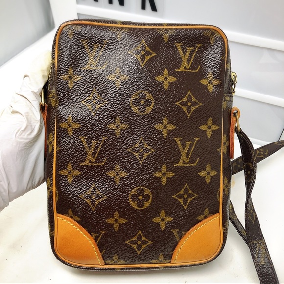 Sold*Louis Vuitton Danube Monogram Small Crossbody - Picture 3 of 8